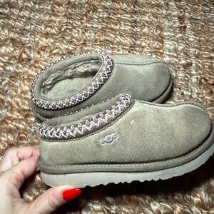 UGG Women's Gray Slippers with Braided Trim